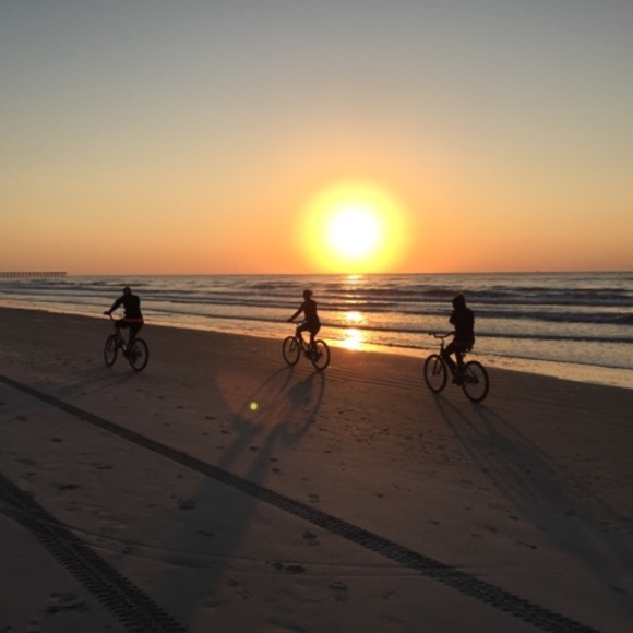 Meet your Posher, Karol - Picture 3 of 3